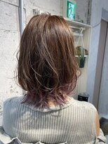 ガーベル(Gerber)&nbsp;ミディアムレイヤー外ハネスタイル