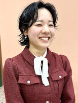 イギー(igggy)&nbsp;ショートレイヤーパーマ　スパイラルパーマ　顔周り　レイヤー