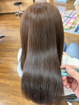 ヘアーズ サエミ 髪質改善カラーで梅雨対策♪