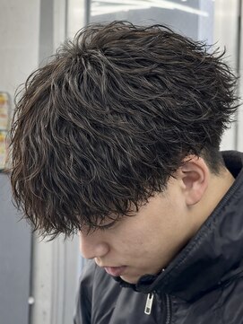 オーバル ジングウマエ(OVARL jingumae) 縦落ちツイストスパイラルラウンドマッシュ