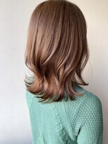 セルカ 高田馬場(CERCA)&nbsp;外国人風ミルクティーグレージュ×ミディアムウルフ【高田馬場】