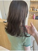 透明感アッシュグレージュ