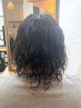 アクティ(actie) 波巻き×スパイラルパーマ【@xoxoayu3】南柏/メンズサロン/眉毛