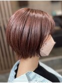 ショートカットショートボブミルクティーベージュカラー前髪あり