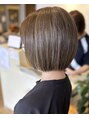 フラッシュ 高蔵寺店&nbsp;ミニボブにハイライトを入れて大人可愛いヘアスタイルです。
