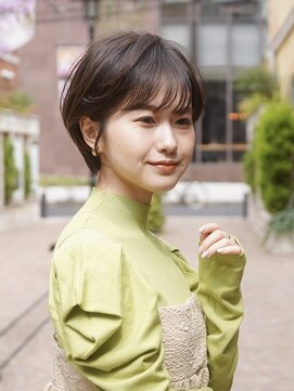 ビュートリアム 梅田(BEAUTRIUM) ショートボブ/丸みショート/くびれショート/ショートカット/梅田