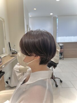 アッシュ 大泉学園店(Ash) 耳掛けで可愛いマッシュショート【Ash大泉学園　横山】