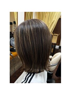 フリーズ 千鳥橋店(Freez) ハイライトボブ