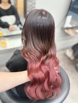 エミーバイモアムー(Emmie byMoremuu) 【あいり】ワインレッドグラデーション