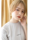 ホワイトブロンド透明感カラー小顔丸みショートY越谷10代20代