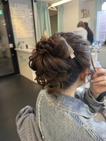 マーズ(Hair&Make Mars+)&nbsp;高めのアップスタイル