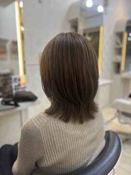 フレア(FLAiR) 20代30代大人くびれミディアムブリーチなしオリーブベージュ