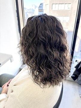 ゴウトゥデイシェアサロン 町田店(GO TODAY SHAiRE SALON) 外国人風スパイラルパーマ￥15000