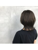エモ(emo.)&nbsp;20代/30代/40代/ミディアムウルフ/船橋ショート【石田】