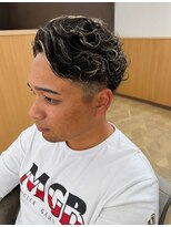 アンドゥ ヘア ファミリア(Andoux Hair familiar)&nbsp;オールバックパーマ