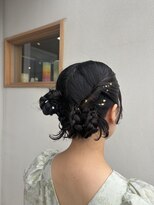 エト(eto) 個性タイトツイン ヘアセット