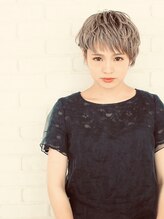 ヘアーユイット(hair huit)