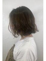 ウィロー(WILLOW)&nbsp;【WILLOW】ラフウェーブボブ