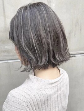 キラ 渋谷(KILLA) ハイライトグレージュ/ホワイトアッシュ/コンサバ/ブリーチなし