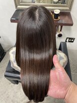 ゴート(GOAT)&nbsp;エステカラー／ブラウンベージュカラー／ストレートヘア