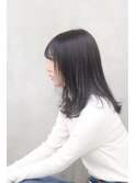 簡単アレンジもしやすいナチュラルレイヤースタイル