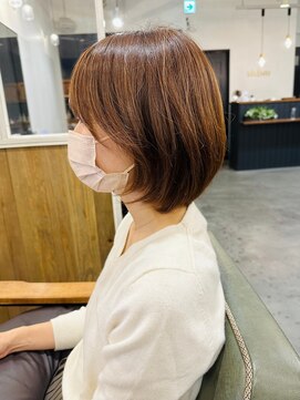 シウ 湖北(shiwu) 丸みショート