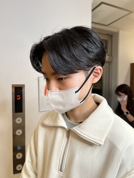 エクリ 麻布十番(equri) ニュアンスセンターパート