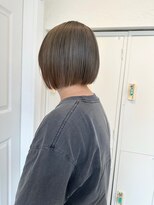 アデプト 綾瀬店(adept)&nbsp;丸みボブ×カーキアッシュ【綾瀬/北千住/亀有】