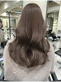 韓国ヘアレイヤーロンググレーベージュ前髪パーマ黒髪