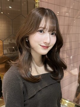 ルームバイシー 新宿(Loom. by Sea) 小顔くびれヘア×トリートメント