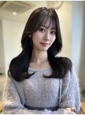 韓国小顔ヘア!流れるお顔周り×透けるグレージュカラー◯伊藤