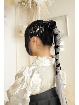 マニッシュ(mannish) 卒業式アレンジスタイル