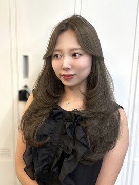 アリュウル 表参道(ALLURE) オリーブベージュ×レイヤーカット◎【KAKO】