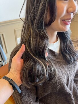 クロエ バイ ラヴィズム 紫竹山店(CLOE by LUVISM) ブリーチハイライト