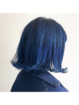 ピエドプール(PiED DE POULE) PiED DE POULEディープブルー×切りっぱなしボブ