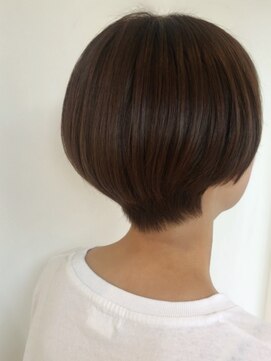 ヘアーメイク セルクル(hair make cercle) 丸みショート