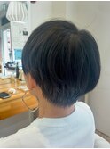 耳だしショート