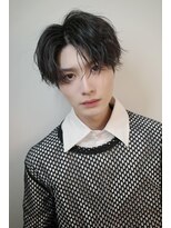 エクシア 天満店(EXCIA)&nbsp;マッシュパーマ/センターパート/黒髪