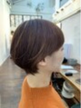 メイクス 表参道(MAKE'S omotesando) 首元の綺麗なシルエットのボブ