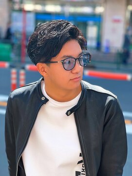 イノセンツ(Innocent'S) ワイルド系アップバングスタイル