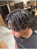 ホワイトハイライト ツイスパ 【店長 山本】