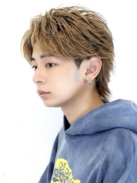 アーリー(Ali'i) フェザーショートマッシュウルフニュアンスパーマ