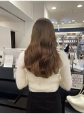 ベージュブラウン