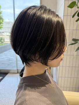 レジット 海老名(Legit) [Legit 海老名] くびれ前下がりショート/長め前髪