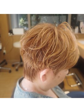 ふんわりショートスタイル
