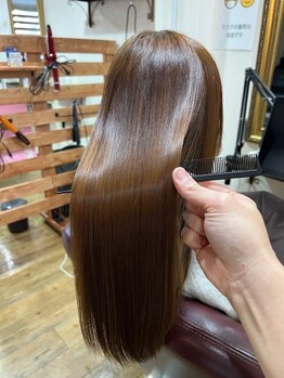 リュノン 上本町店(Ryunon)の写真/全てのお客様に"炭酸泉・マイクロバブル"使用!悩める髪を,誰もが憧れる美髪へ導きます*[上本町/髪質改善]