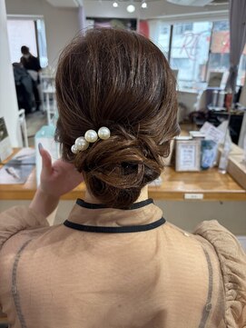 ルリエ(Relier) シニヨン