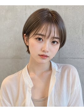ヘアーズ ベリー 椥辻店(hairs BERRY) 夏に映えるミルクブラウン×艶ナチュラルショート30代40代