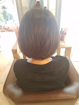 ウィービーパセリ atre川越店(WE BE PARSLEY) ショートボブ　担当　富樫直樹