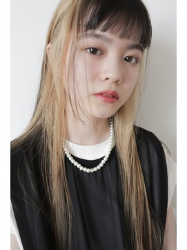 シーム(SEAM) フェイスフレーミング 黒×金髪